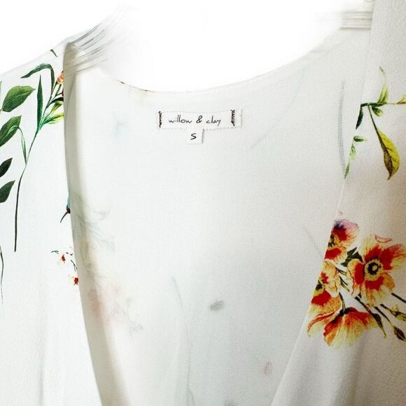 Willow & Clay Landon White Floral Ruffle Hem Wrap Mini Dress Women’s Size Small - Picture 5 of 13